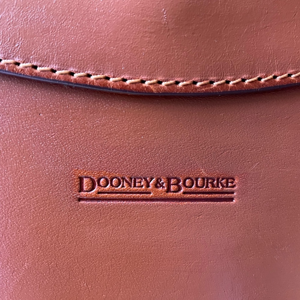 Dooney & Bourke Alto Tote - Picture 5 of 13